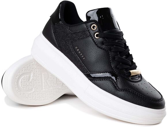Pace Court sneakers