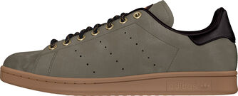 - Stan Smith sneakers