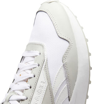 Classic Leather AZ Sneakers